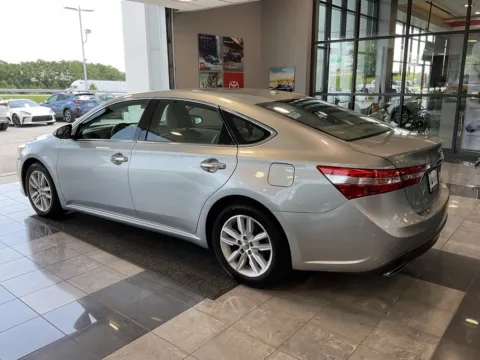 More photos of 2015 Toyota Avalon XLE Touring at Jay Wolfe Toyota, MO