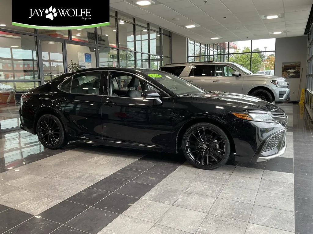 Black 2024 Toyota Camry XSE for sale in Kansas City, MO