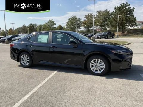Black 2026 Toyota Camry LE for sale in Kansas City, MO
