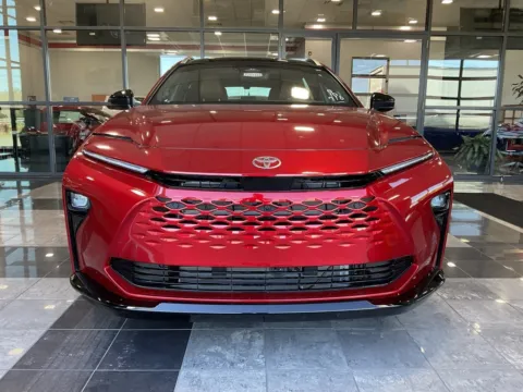 Photos of 2025 Toyota Crown Signia Limited for sale in Kansas City, MO at Jay Wolfe Toyota