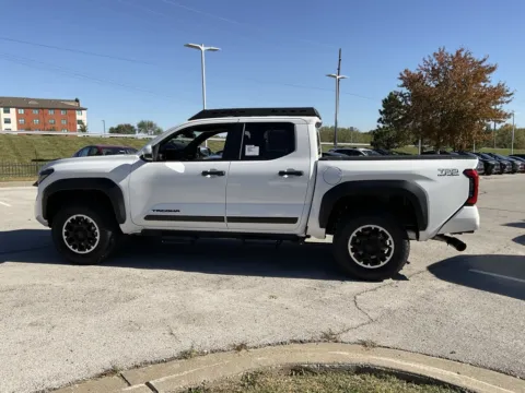 More photos of 2025 Toyota Tacoma TRD Off-Road at Jay Wolfe Toyota, MO