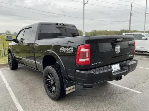 More photos of 2021 Ram 2500 Limited at Jay Wolfe Toyota, MO