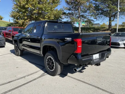 More photos of 2025 Toyota Tacoma TRD Off-Road at Jay Wolfe Toyota, MO