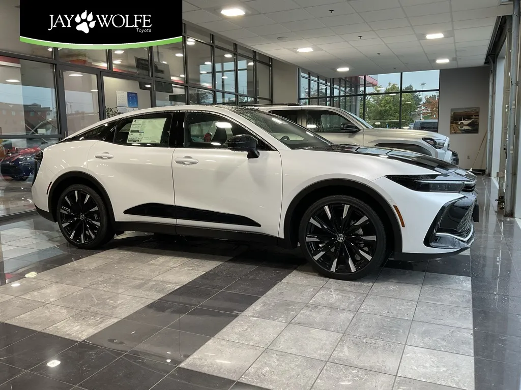 Black 2026 Toyota Crown Platinum for sale in Kansas City, MO