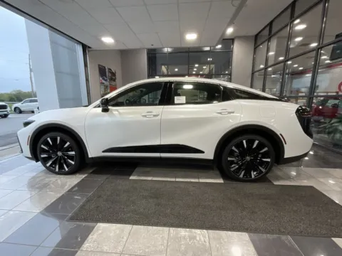 More photos of 2026 Toyota Crown Platinum at Jay Wolfe Toyota, MO