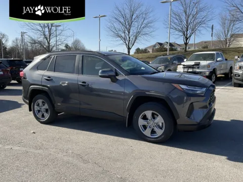 Gray 2025 Toyota RAV4 Hybrid XLE for sale in Kansas City, MO