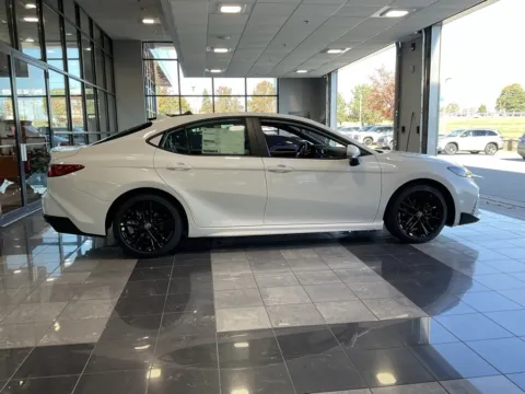 More photos of 2026 Toyota Camry SE at Jay Wolfe Toyota, MO
