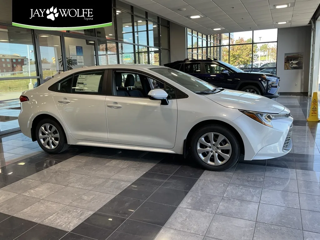 Unknown 2026 Toyota Corolla LE for sale in Kansas City, MO