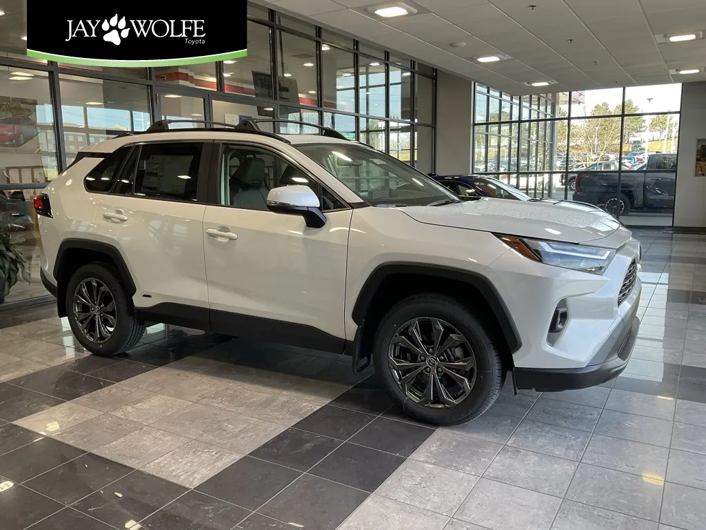 2025 Toyota RAV4 Hybrid XLE Premium for sale in Kansas City, MO