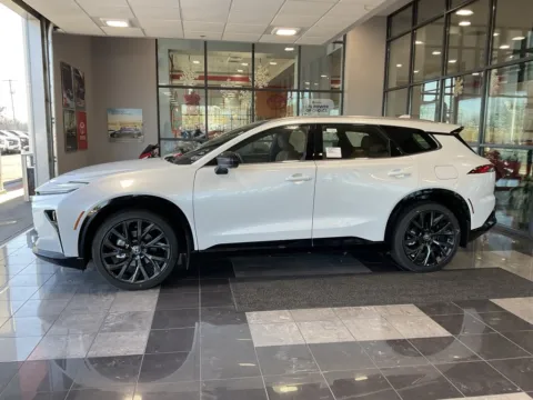 Another view of 2025 Toyota Crown Signia Limited for sale in Kansas City, MO at Jay Wolfe Toyota