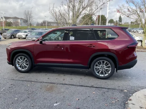 More photos of 2026 Toyota Grand Highlander Platinum at Jay Wolfe Toyota, MO