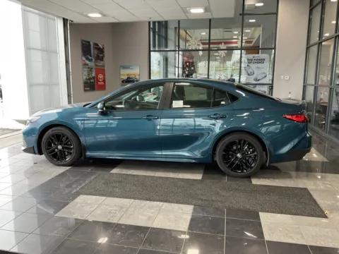 More photos of 2026 Toyota Camry SE at Jay Wolfe Toyota, MO