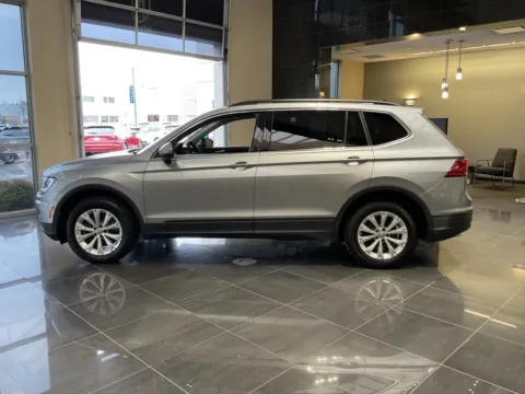 More photos of 2019 Volkswagen Tiguan SE at Jay Wolfe Acura, MO