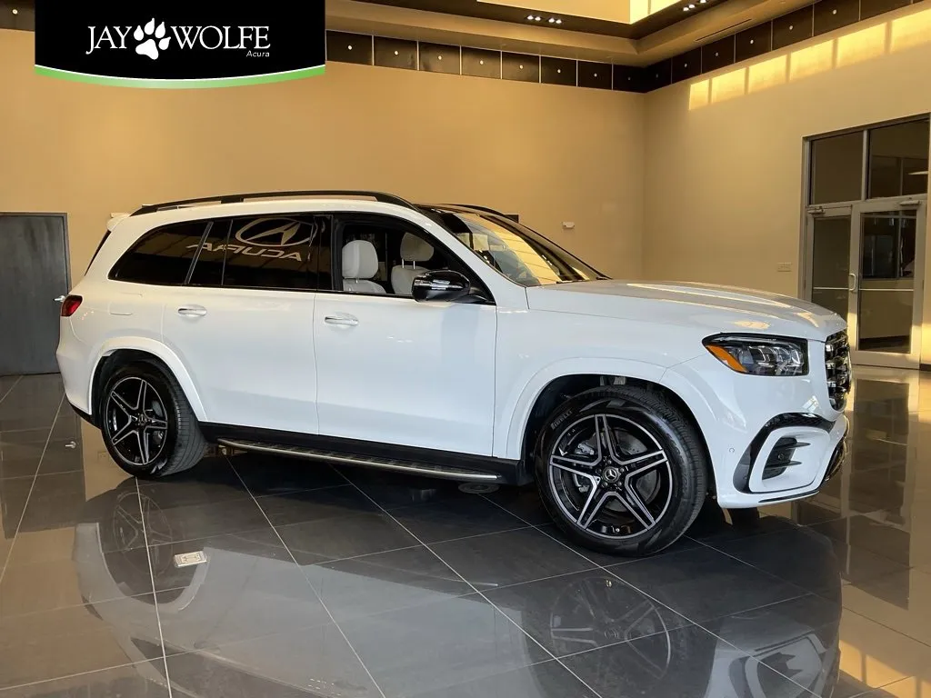 White 2025 Mercedes-Benz GLS 450 for sale in Kansas City, MO