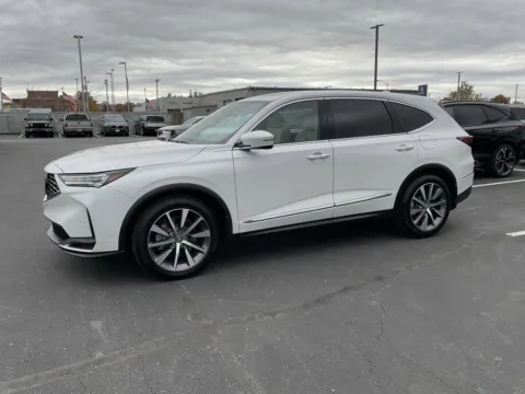 More photos of 2025 Acura MDX w/Technology Package at Jay Wolfe Acura, MO