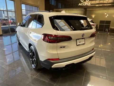 More photos of 2021 BMW X5 xDrive45e at Jay Wolfe Acura, MO