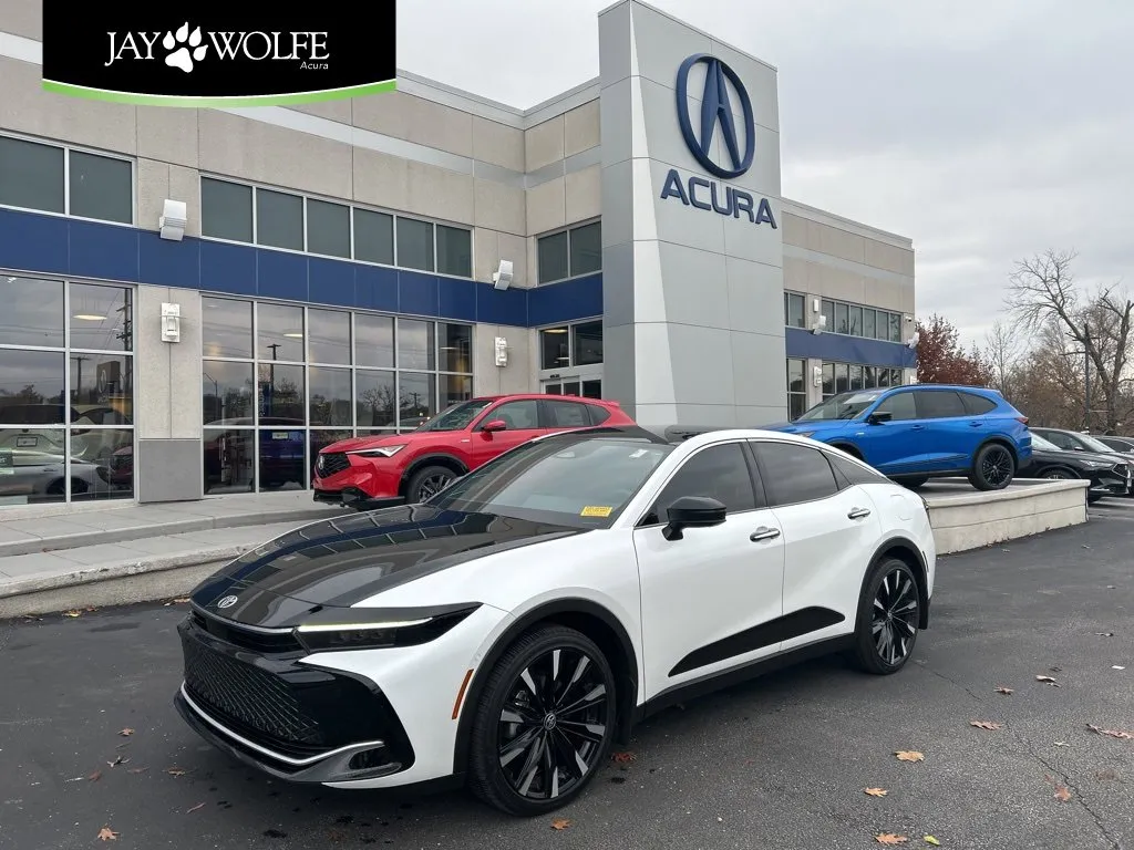 Black 2024 Toyota Crown Platinum for sale in Kansas City, MO