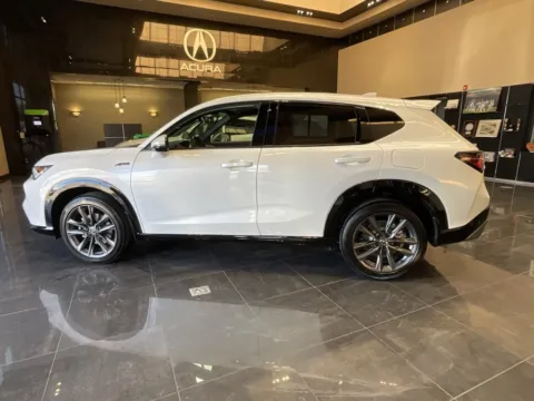 More photos of 2025 Acura ADX w/A-Spec Package at Jay Wolfe Acura, MO