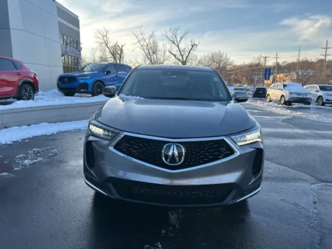 Photos of 2023 Acura RDX w/Technology Package for sale in Kansas City, MO at Jay Wolfe Acura
