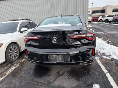 More photos of 2021 Acura TLX w/Advance Package at Jay Wolfe Acura, MO