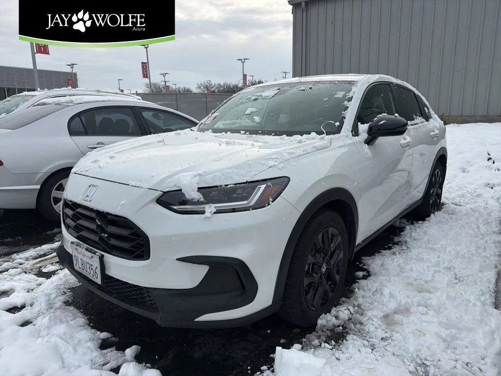 White 2024 Honda HR-V Sport for sale in Kansas City, MO