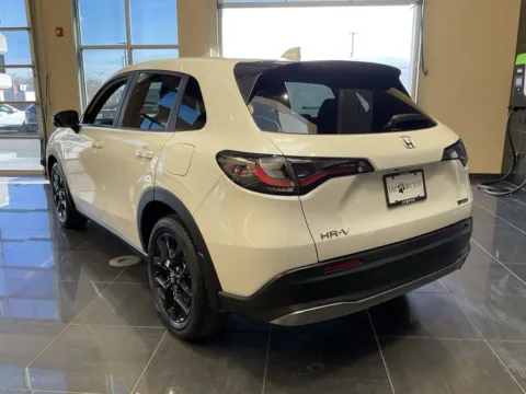More photos of 2024 Honda HR-V Sport at Jay Wolfe Acura, MO