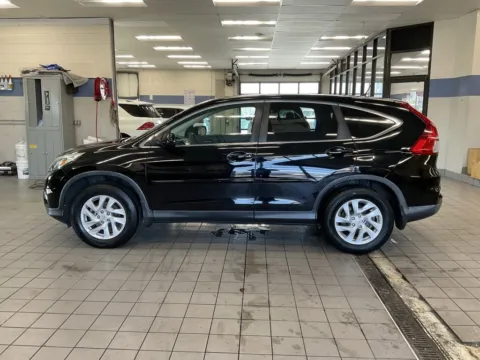 More photos of 2015 Honda CR-V EX at Jay Wolfe Acura, MO