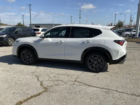 More photos of 2025 Acura ADX w/A-Spec Package at Jay Wolfe Acura, MO