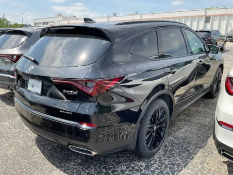 More photos of 2026 Acura MDX w/A-Spec Advance Package at Jay Wolfe Acura, MO