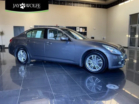 Beige 2012 INFINITI G37 Sedan x for sale in Kansas City, MO