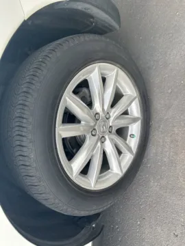 More photos of 2019 Acura RDX at Jay Wolfe Acura, MO