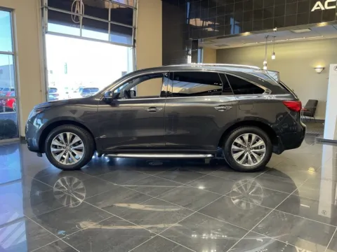 More photos of 2015 Acura MDX Tech Pkg at Jay Wolfe Acura, MO