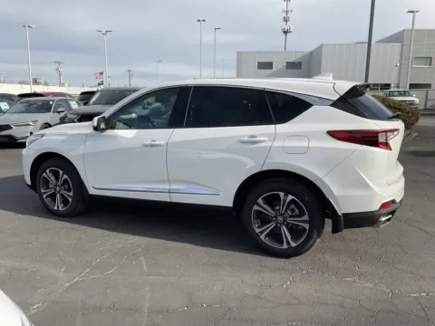 More photos of 2026 Acura RDX w/Technology Package at Jay Wolfe Acura, MO