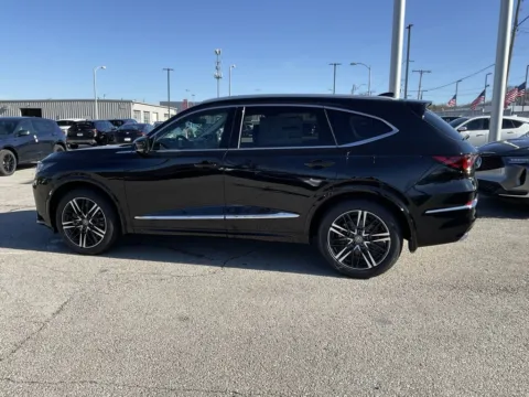 More photos of 2026 Acura MDX w/Advance Package at Jay Wolfe Acura, MO