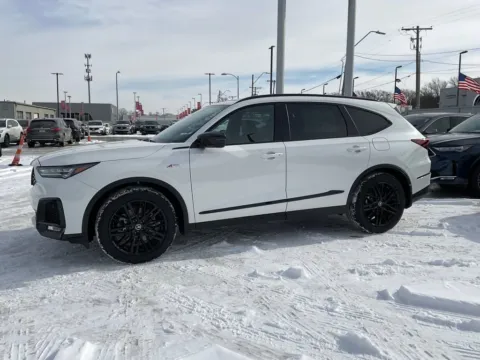 More photos of 2026 Acura MDX w/A-Spec Advance Package at Jay Wolfe Acura, MO
