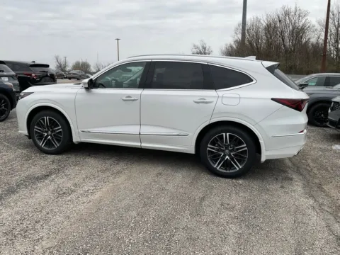 More photos of 2026 Acura MDX w/Advance Package at Jay Wolfe Acura, MO