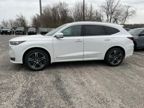 More photos of 2026 Acura MDX w/Advance Package at Jay Wolfe Acura, MO