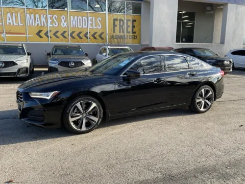 More photos of 2025 Acura TLX w/Technology Package at Jay Wolfe Acura, MO