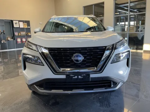 Photos of 2023 Nissan Rogue SL for sale in Kansas City, MO at Jay Wolfe Acura