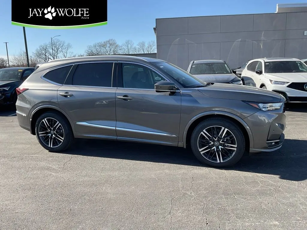 2026 Acura MDX SH-AWD w/Advance Package's photo