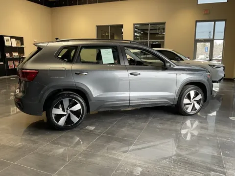 More photos of 2024 Volkswagen Taos S at Jay Wolfe Acura, MO