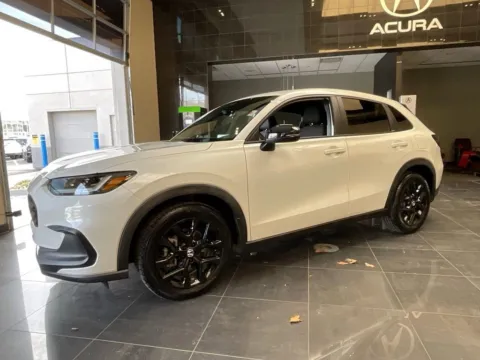More photos of 2023 Honda HR-V Sport at Jay Wolfe Acura, MO