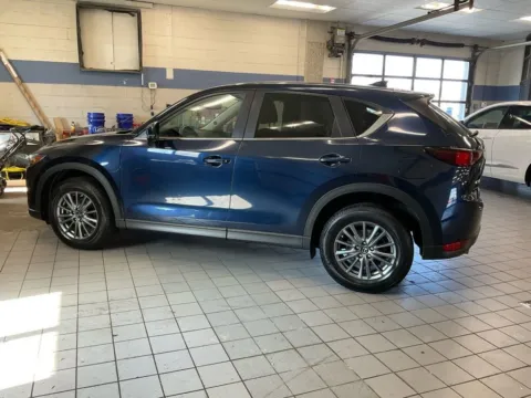 More photos of 2017 Mazda CX-5 Touring at Jay Wolfe Acura, MO