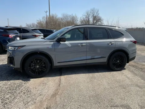More photos of 2026 Acura MDX w/A-Spec Advance Package at Jay Wolfe Acura, MO