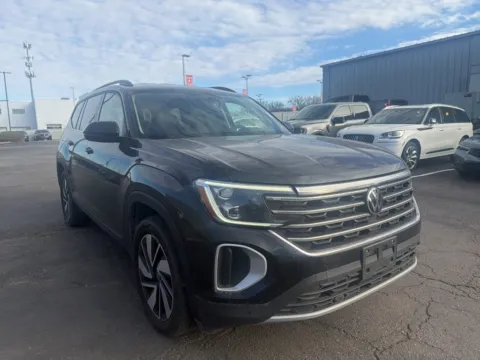 Another view of 2025 Volkswagen Atlas 2.0T SE w/Technology for sale in Kansas City, MO at Jay Wolfe Acura