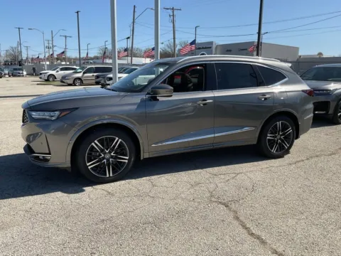 More photos of 2026 Acura MDX w/Advance Package at Jay Wolfe Acura, MO