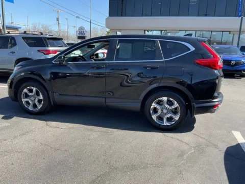 More photos of 2018 Honda CR-V EX-L at Jay Wolfe Acura, MO