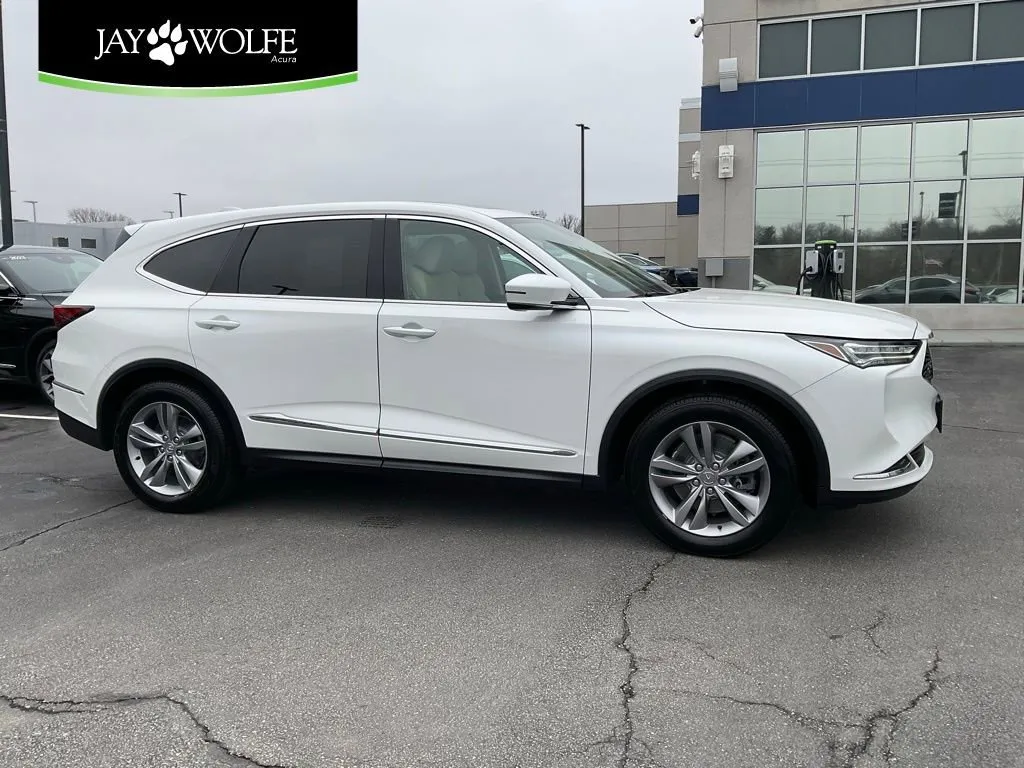 White 2023 Acura MDX 3.5L for sale in Kansas City, MO