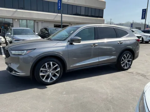 More photos of 2023 Acura MDX w/Technology Package at Jay Wolfe Acura, MO