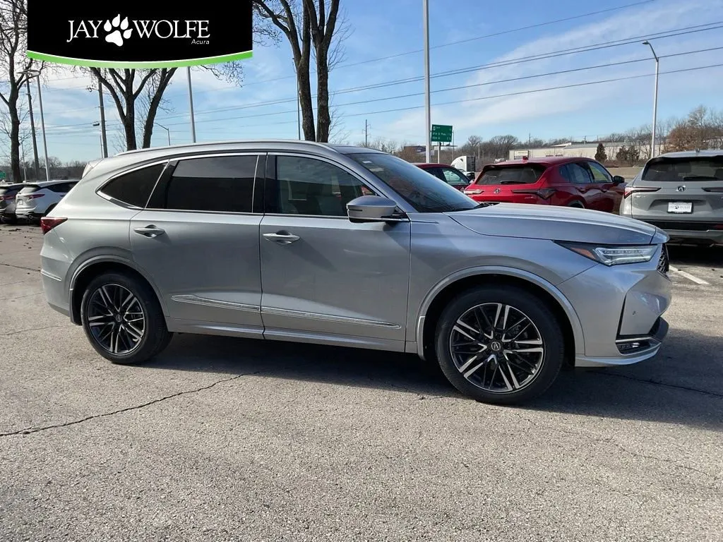 Silver 2026 Acura MDX w/Advance Package for sale in Kansas City, MO